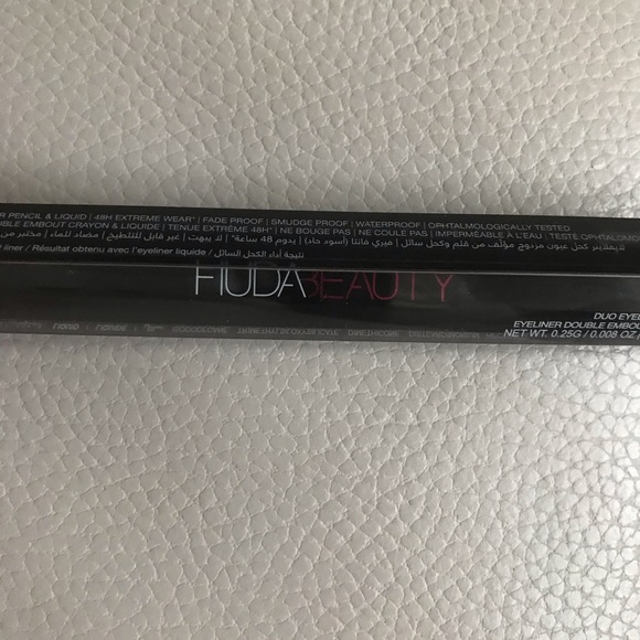 HUDA BEAUTY Life Liner Double Ended Eyeliner Liquid & Pencil - Picture 6 of 8